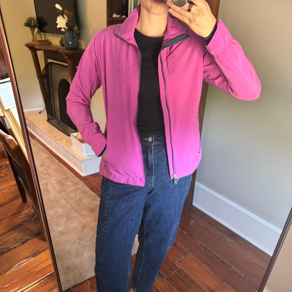 Ladies Zero Restriction Windbreaker